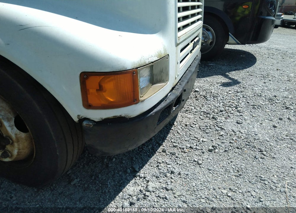 1996 INTERNATIONAL 4000 4700 VIN: 1HTSMABM8TH258259