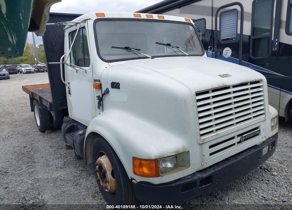 1996 INTERNATIONAL 4000 4700 VIN: 1HTSMABM8TH258259