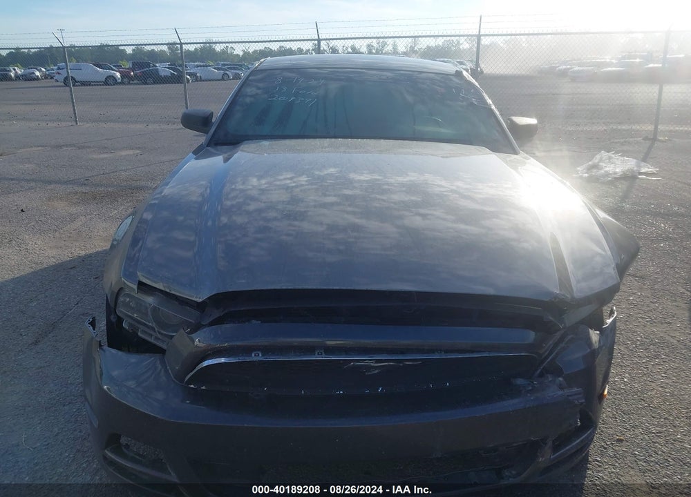 2014 FORD MUSTANG V6 VIN: 1ZVBP8AM5E5209391