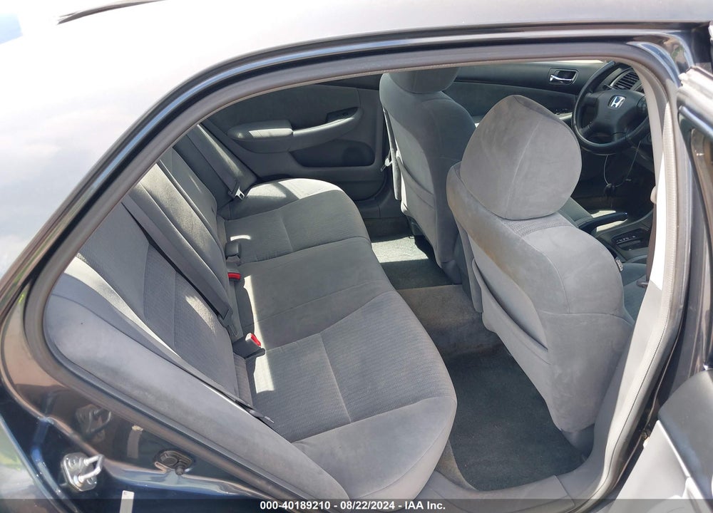 2005 HONDA ACCORD 2.4 LX VIN: 1HGCM56495A032750