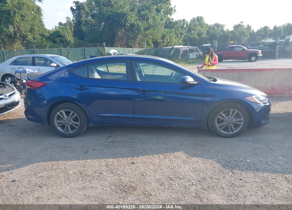 2018 HYUNDAI ELANTRA SEL VIN: 5NPD84LF0JH219725