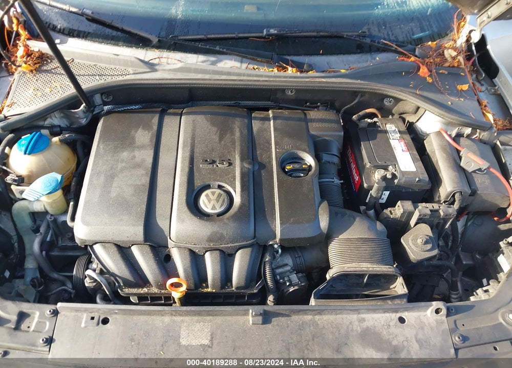2014 VOLKSWAGEN PASSAT 2.5L S VIN: 1VWAP7A36EC011735