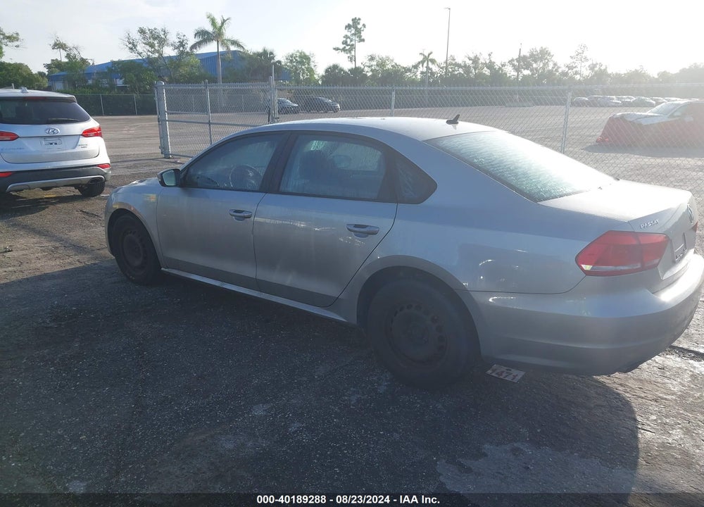 2014 VOLKSWAGEN PASSAT 2.5L S VIN: 1VWAP7A36EC011735