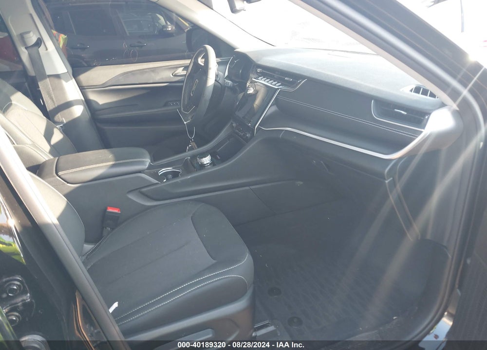2023 JEEP GRAND CHEROKEE L LAREDO 4X4 VIN: 1C4RJKAG0P8900209