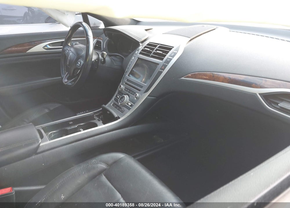 2017 LINCOLN MKZ RESERVE VIN: 3LN6L5E91HR647861