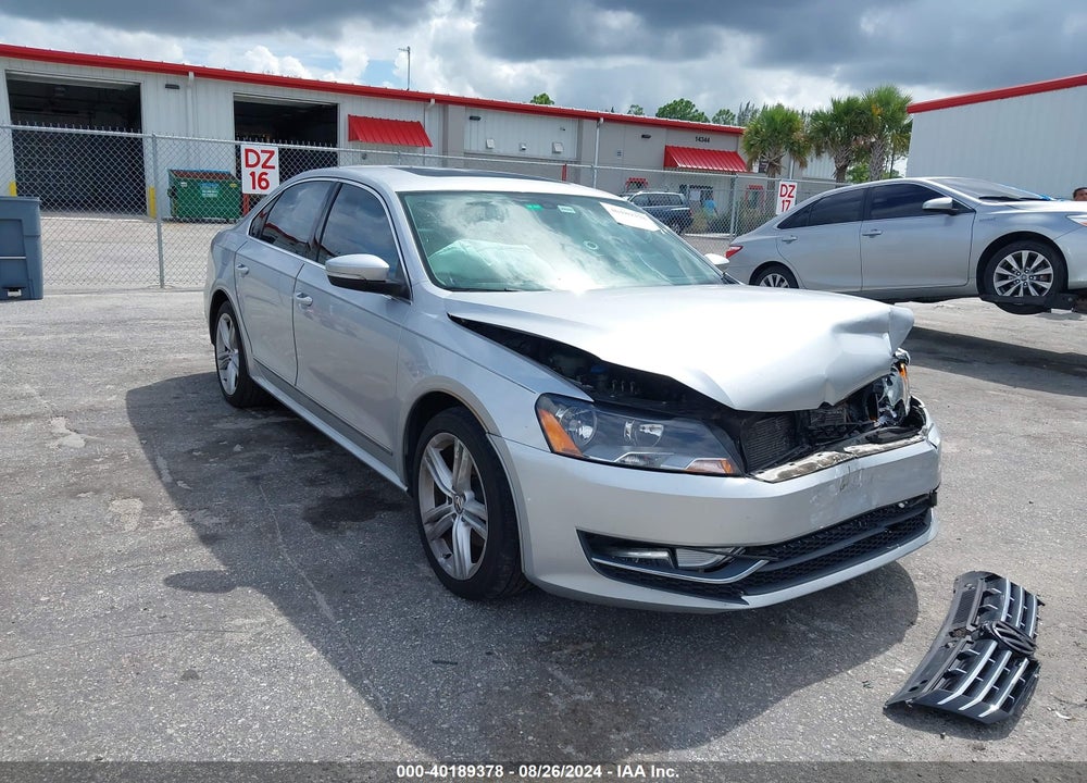 2015 VOLKSWAGEN PASSAT 2.0L TDI SEL PREMIUM VIN: 1VWCV7A31FC033500