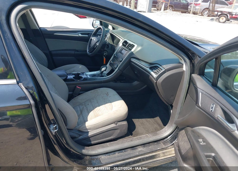 2016 FORD FUSION S VIN: 3FA6P0G70GR108207