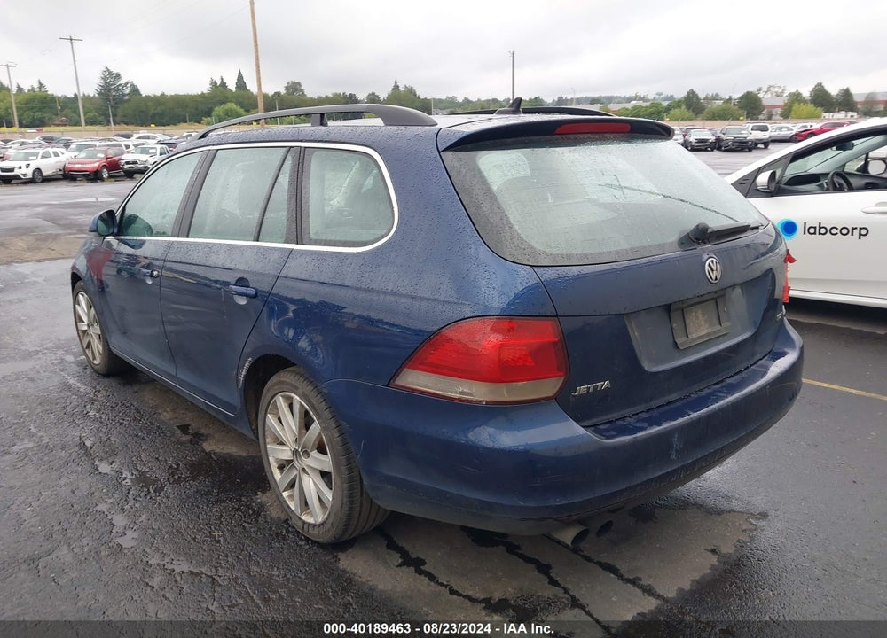 2013 VOLKSWAGEN JETTA SPORTWAGEN 2.0L TDI VIN: 3VWPL7AJ8DM658896