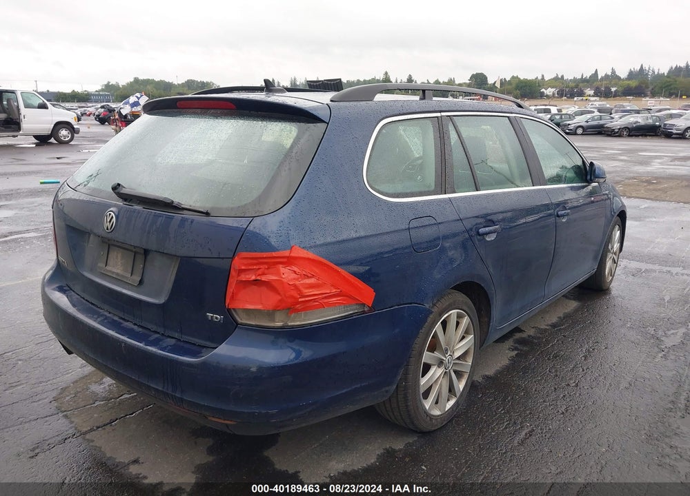 2013 VOLKSWAGEN JETTA SPORTWAGEN 2.0L TDI VIN: 3VWPL7AJ8DM658896