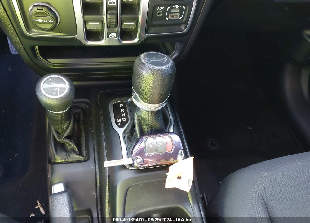 2018 JEEP WRANGLER UNLIMITED SPORT S 4X4 VIN: 1C4HJXDN9JW316509