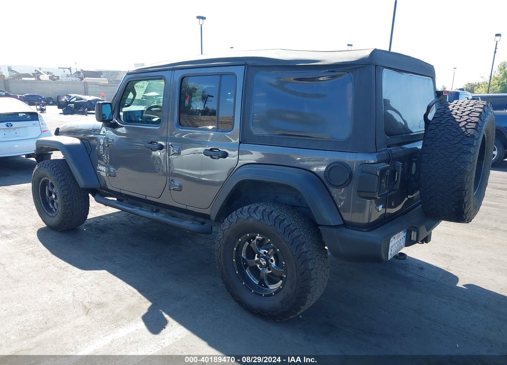 2018 JEEP WRANGLER UNLIMITED SPORT S 4X4 VIN: 1C4HJXDN9JW316509