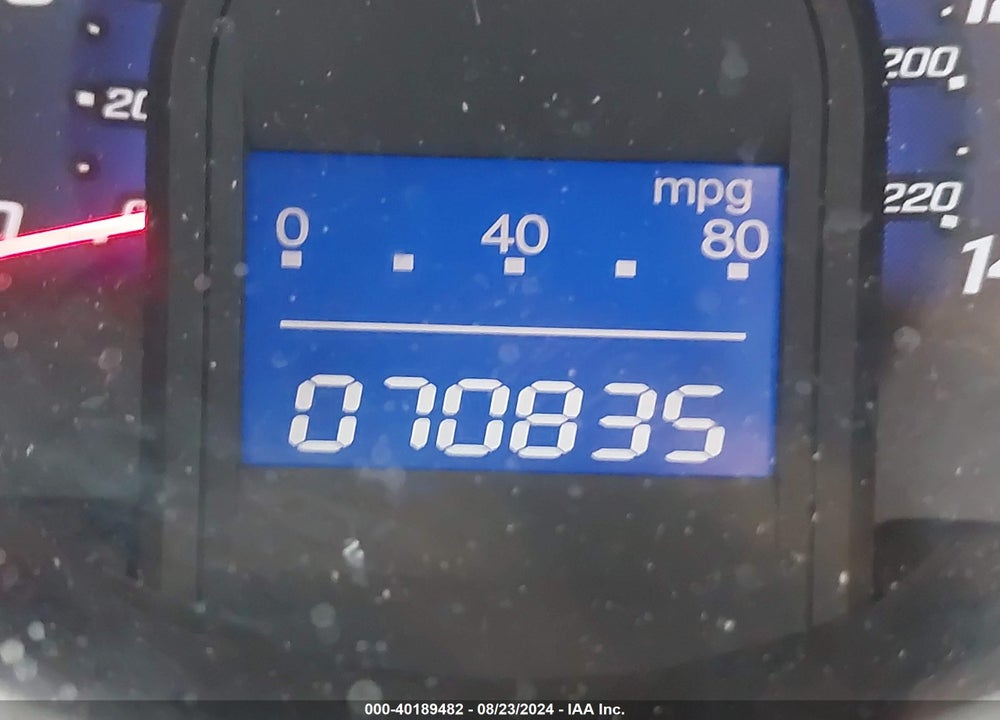 2011 HONDA FIT VIN: JHMGE8H30BC023968