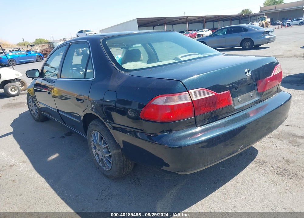 1998 HONDA ACCORD EX VIN: 1HGCG5556WA180549