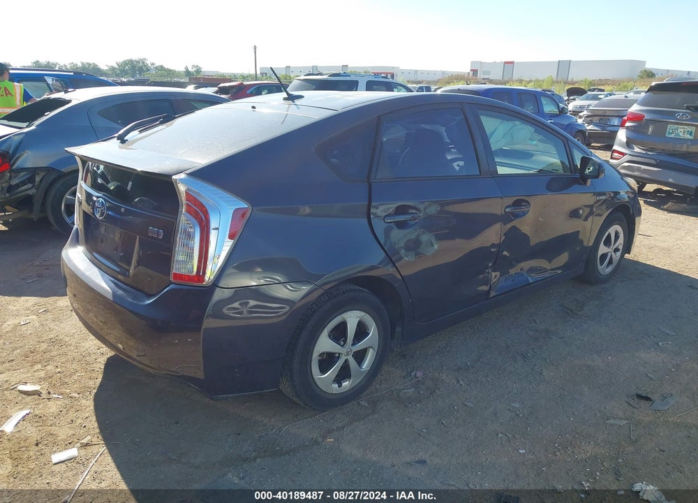 2013 TOYOTA PRIUS THREE VIN: JTDKN3DUXD5631971