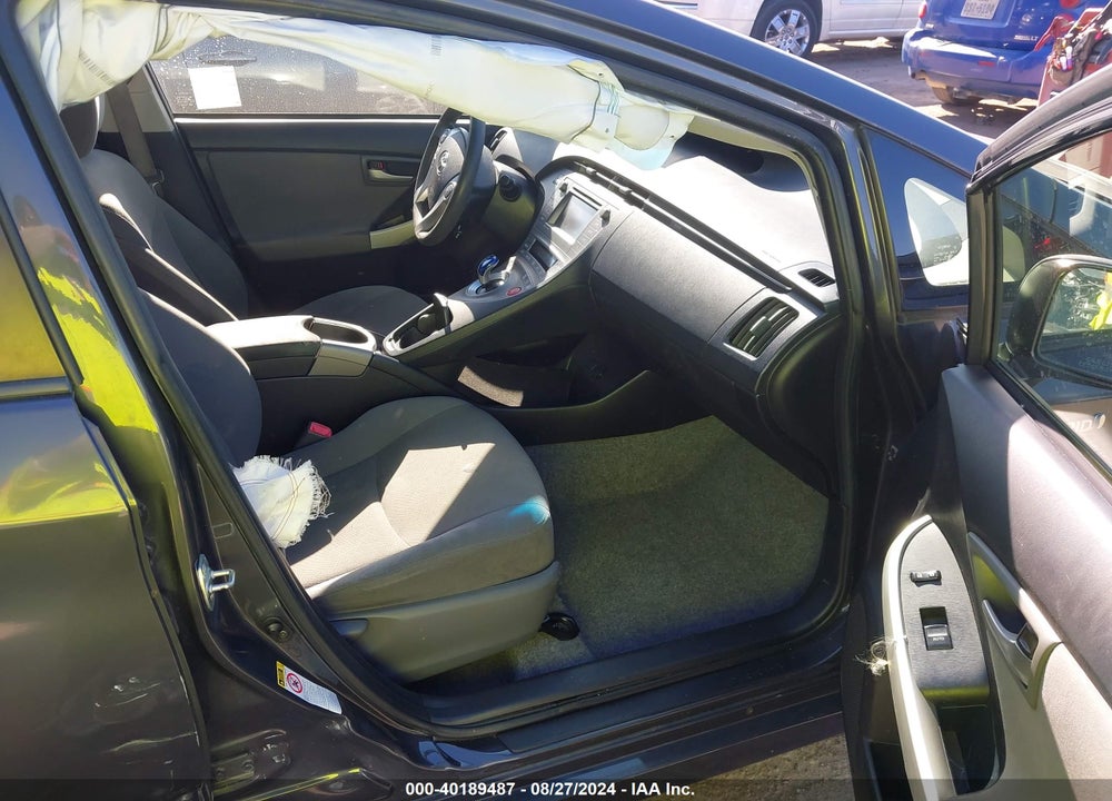 2013 TOYOTA PRIUS THREE VIN: JTDKN3DUXD5631971