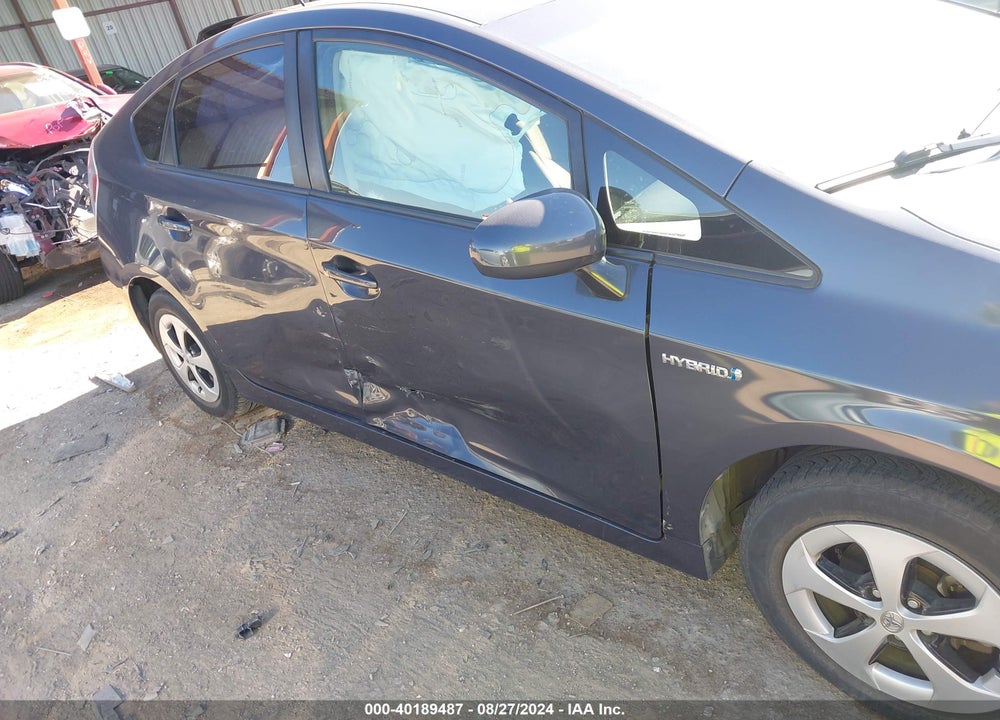 2013 TOYOTA PRIUS THREE VIN: JTDKN3DUXD5631971