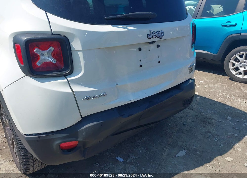 2015 JEEP RENEGADE LATITUDE VIN: ZACCJBBT0FPB69952