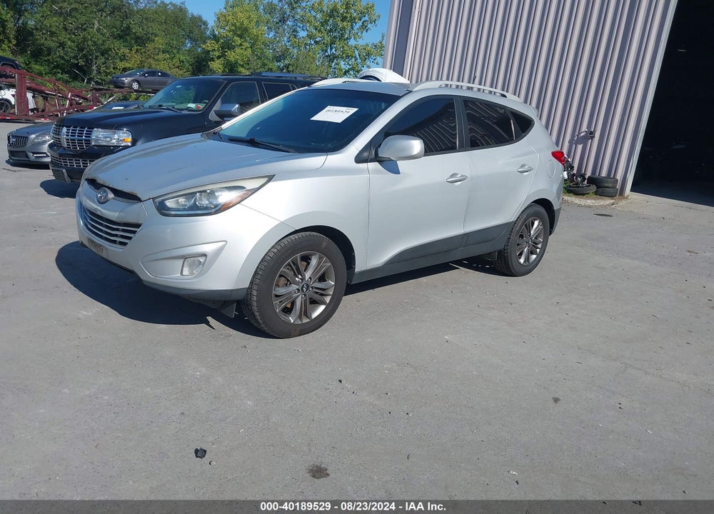 2015 HYUNDAI TUCSON SE VIN: KM8JUCAG0FU008344