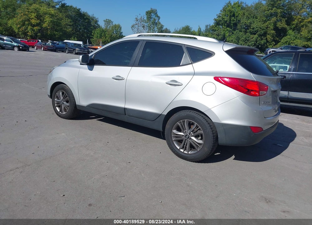 2015 HYUNDAI TUCSON SE VIN: KM8JUCAG0FU008344
