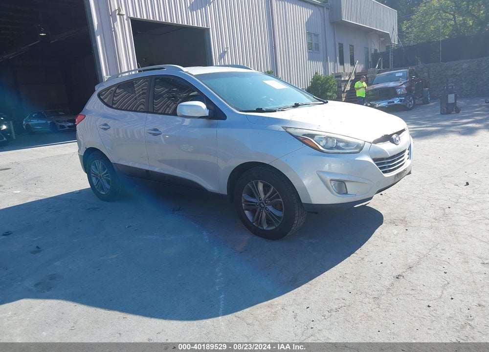 2015 HYUNDAI TUCSON SE VIN: KM8JUCAG0FU008344