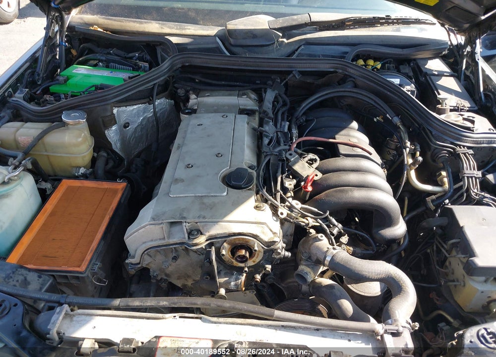 1994 MERCEDES-BENZ E 320 VIN: WDBEA66E8RC009533