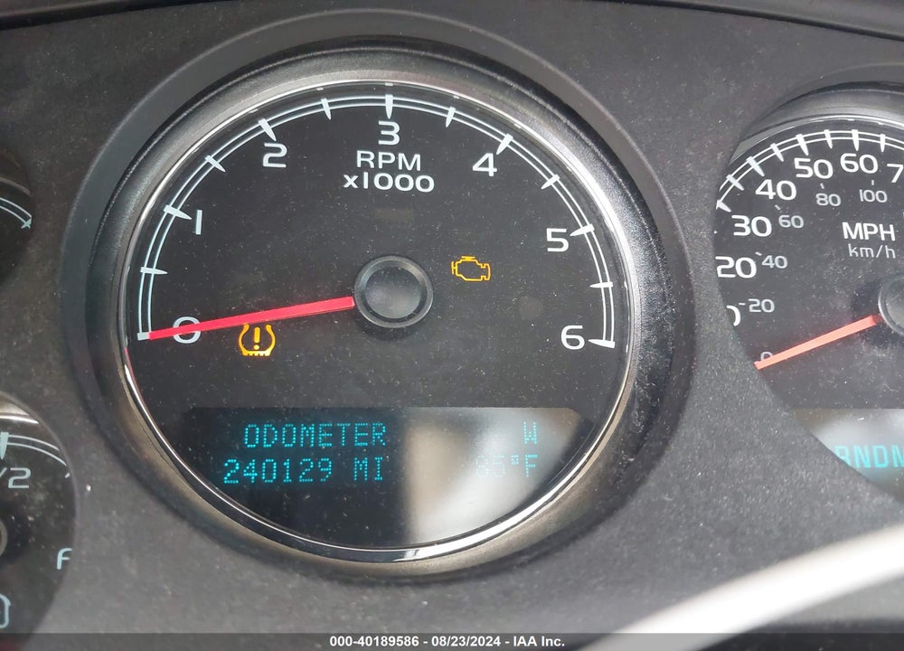 2014 CHEVROLET SUBURBAN 1500 LTZ VIN: 1GNSCKE03ER176782