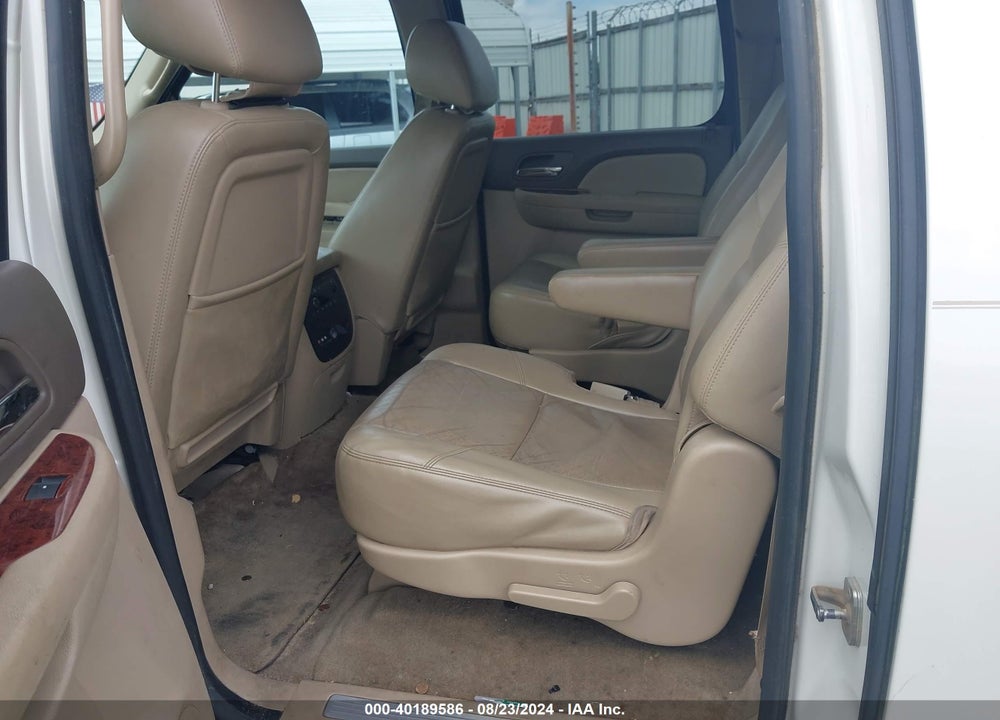 2014 CHEVROLET SUBURBAN 1500 LTZ VIN: 1GNSCKE03ER176782