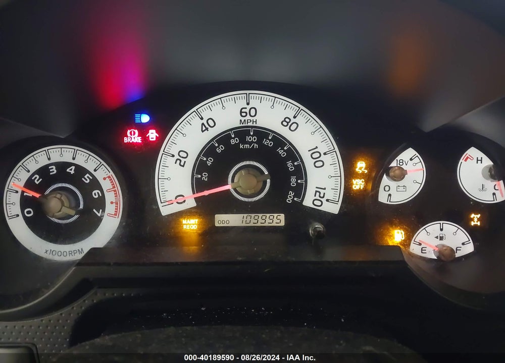 2007 TOYOTA FJ CRUISER VIN: JTEBU11F470092922