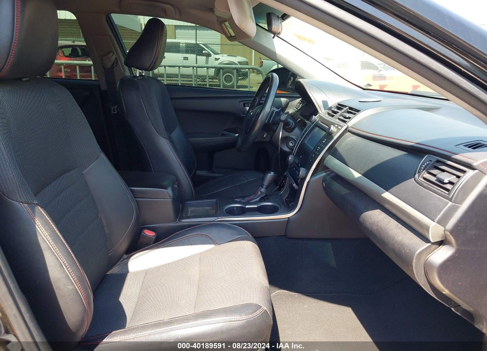 2017 TOYOTA CAMRY SE VIN: 4T1BF1FK4HU310478