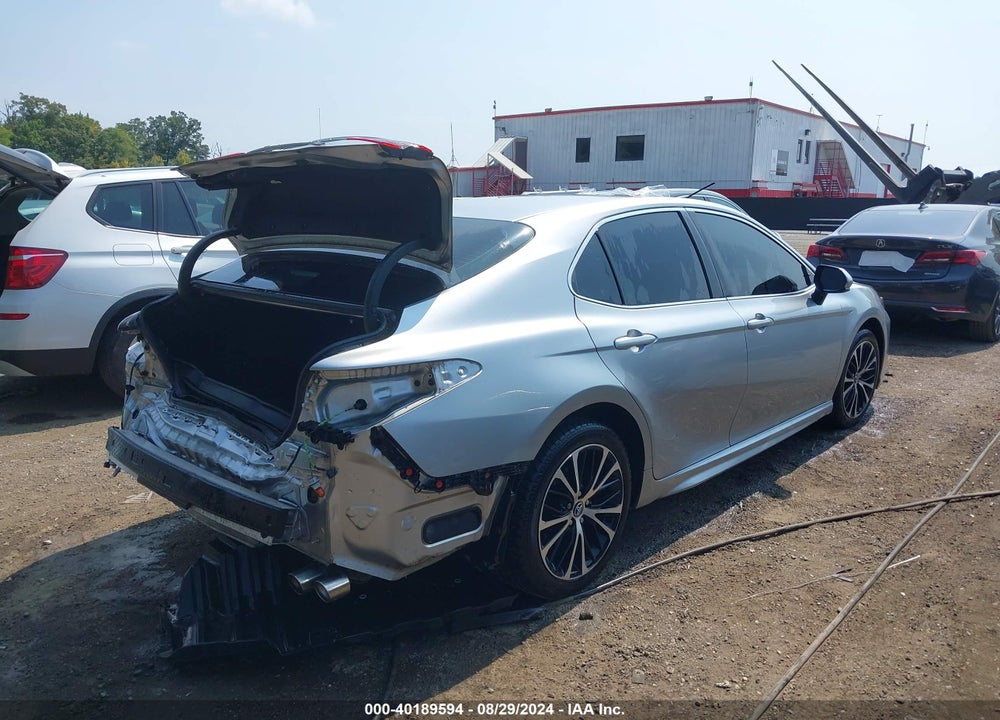 2020 TOYOTA CAMRY SE VIN: 4T1G11AK2LU867801