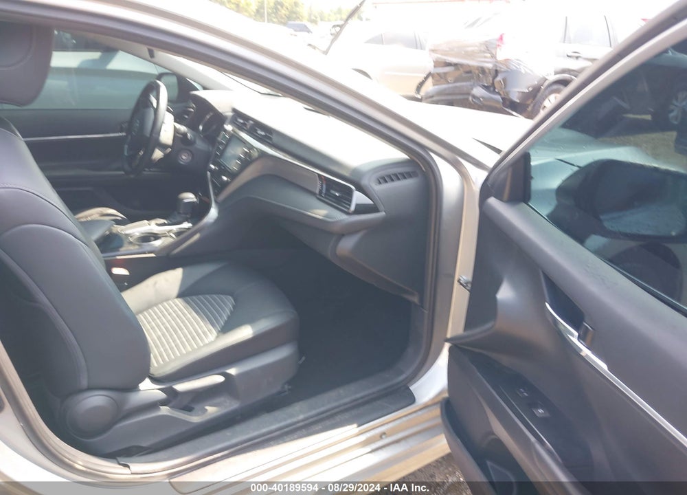 2020 TOYOTA CAMRY SE VIN: 4T1G11AK2LU867801