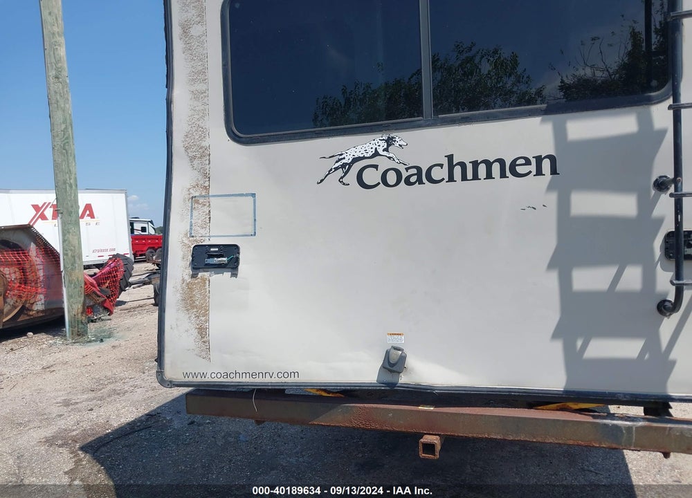 2018 FOREST RIVER CHAPARRAL VIN: 5ZT3CH2B8JA318847