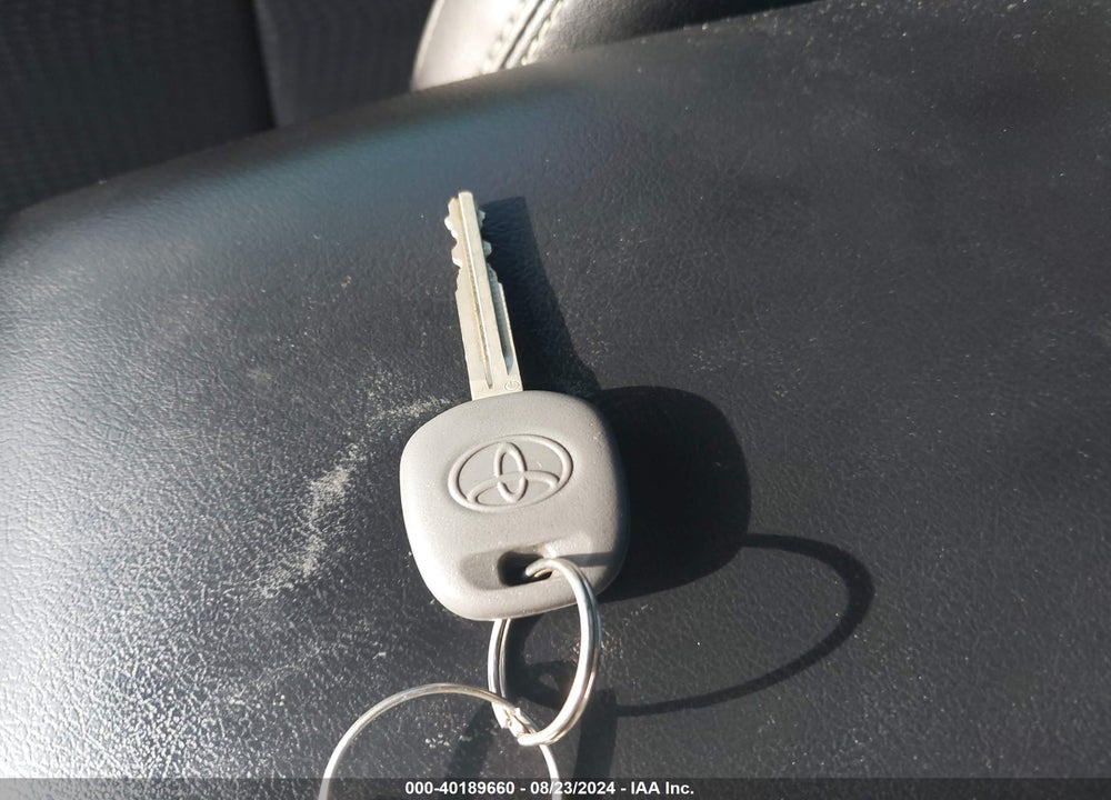 2013 TOYOTA CAMRY SE VIN: 4T1BF1FK9DU706464