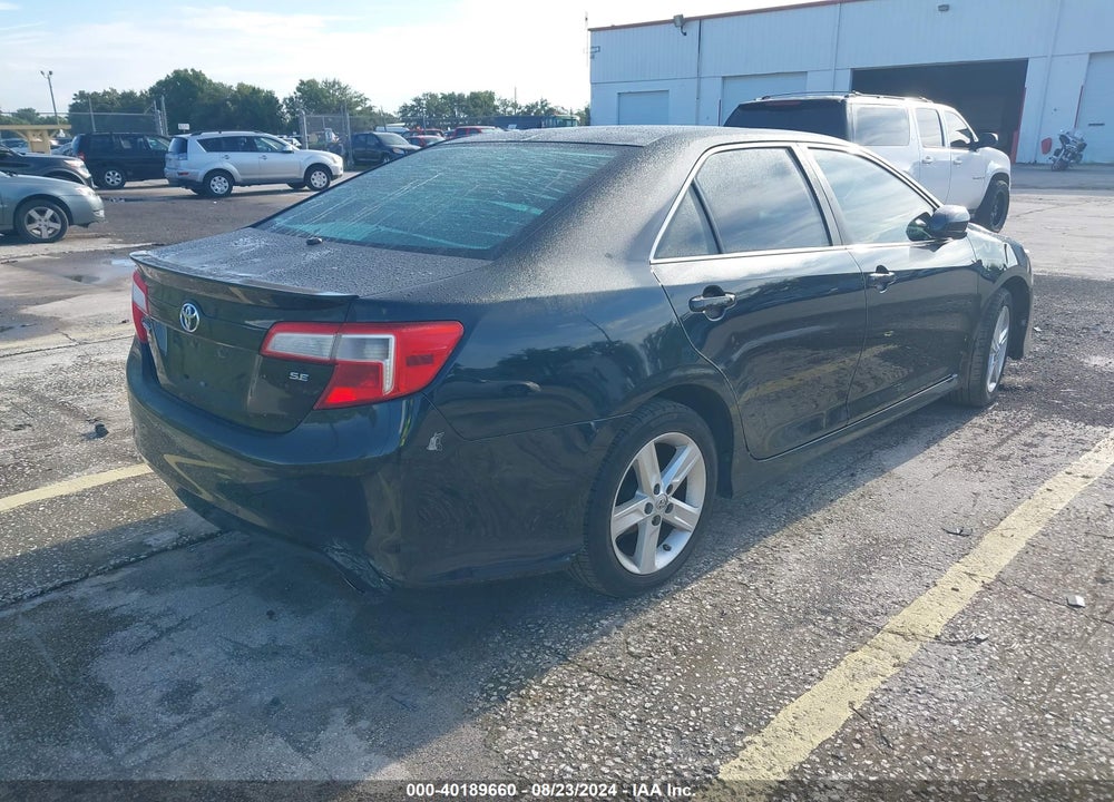 2013 TOYOTA CAMRY SE VIN: 4T1BF1FK9DU706464