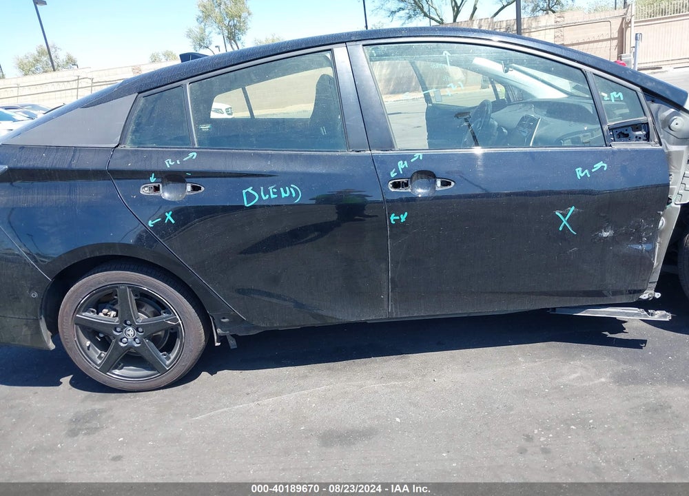 2017 TOYOTA PRIUS THREE TOURING VIN: JTDKARFU5H3048446