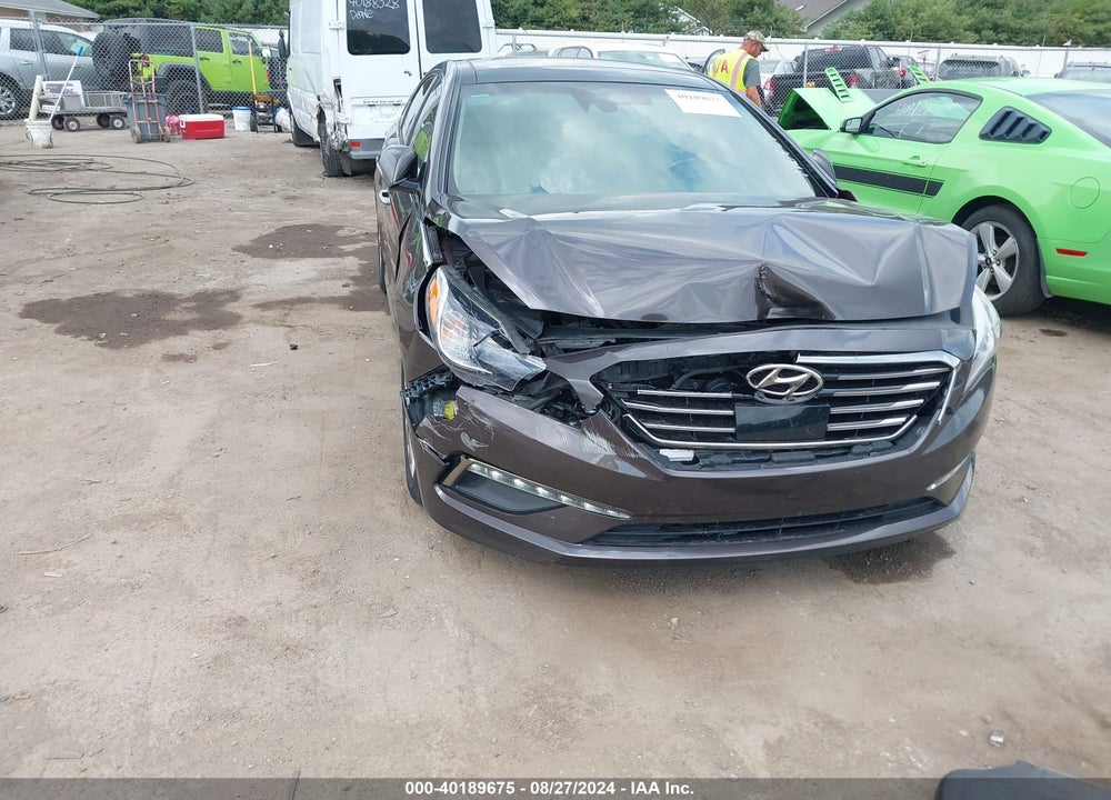 2015 HYUNDAI SONATA LIMITED VIN: 5NPE34AF8FH190312