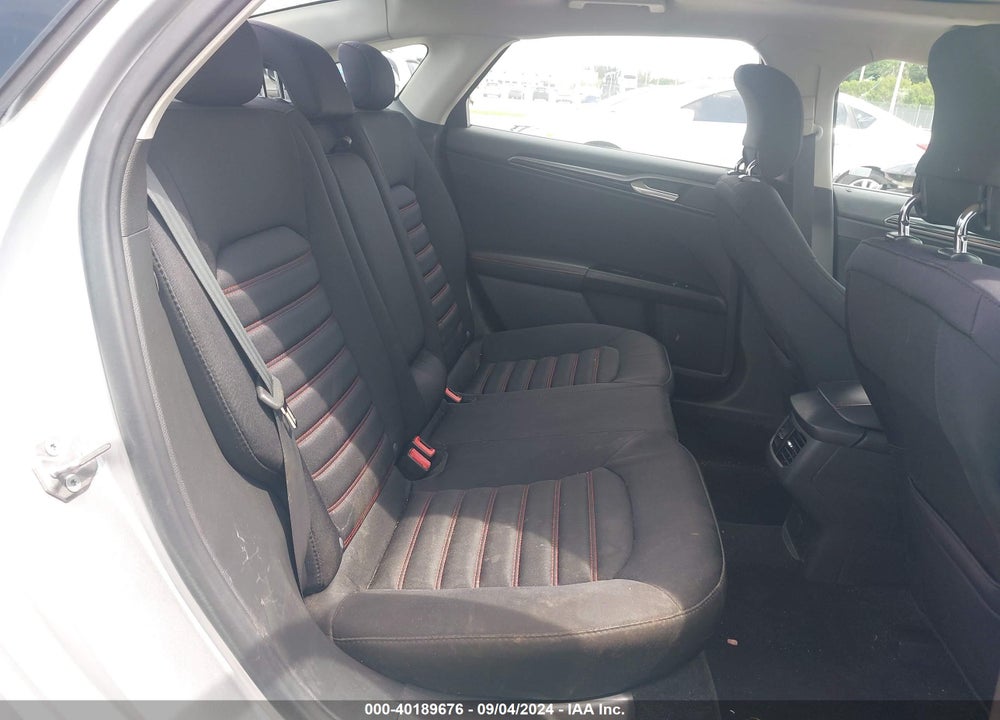 2014 FORD FUSION SE VIN: 1FA6P0H75E5401485