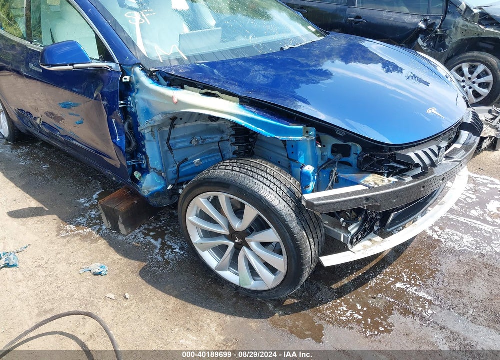 2020 TESLA MODEL 3 STANDARD RANGE PLUS REAR-WHEEL DRIVE/STANDARD RANGE REAR-WHEEL DRIVE VIN: 5YJ3E1EA5LF797938