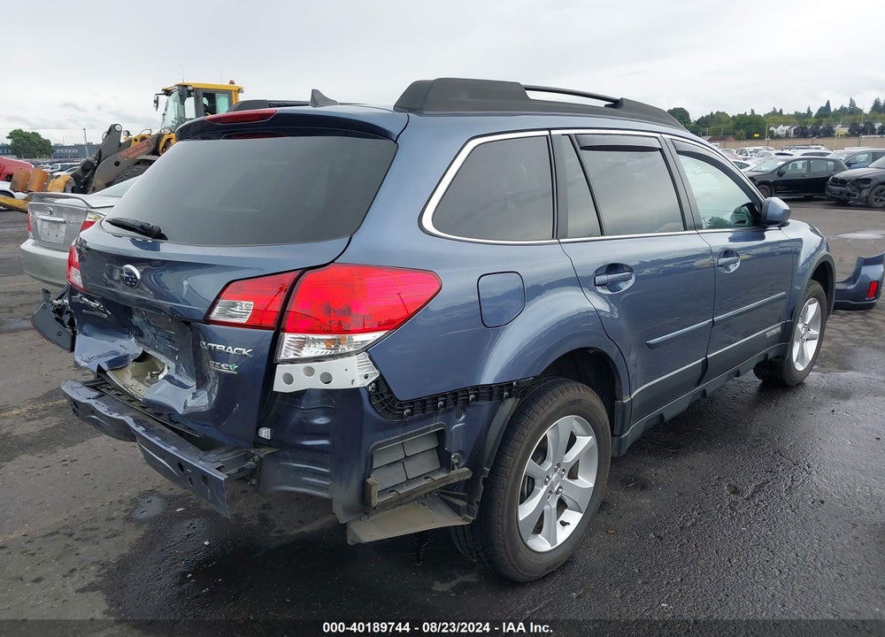 2014 SUBARU OUTBACK 2.5I LIMITED VIN: 4S4BRBLCXE3295321