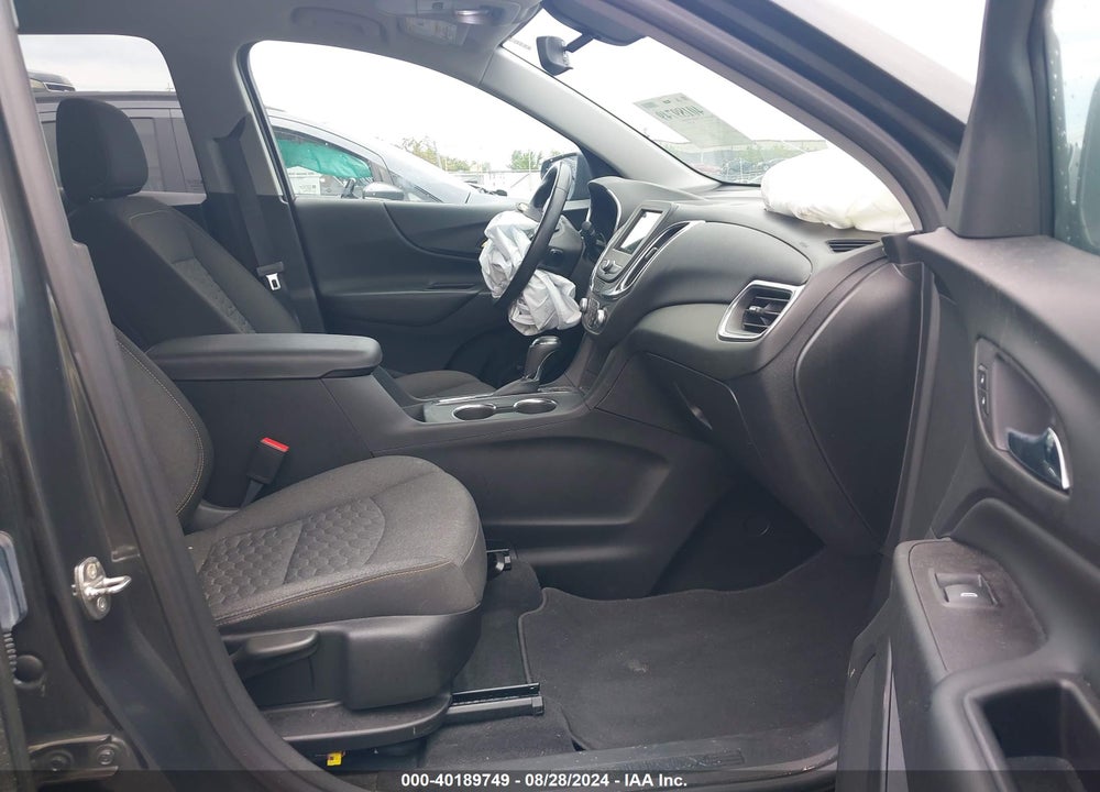 2019 CHEVROLET EQUINOX LT VIN: 2GNAXUEV3K6250099