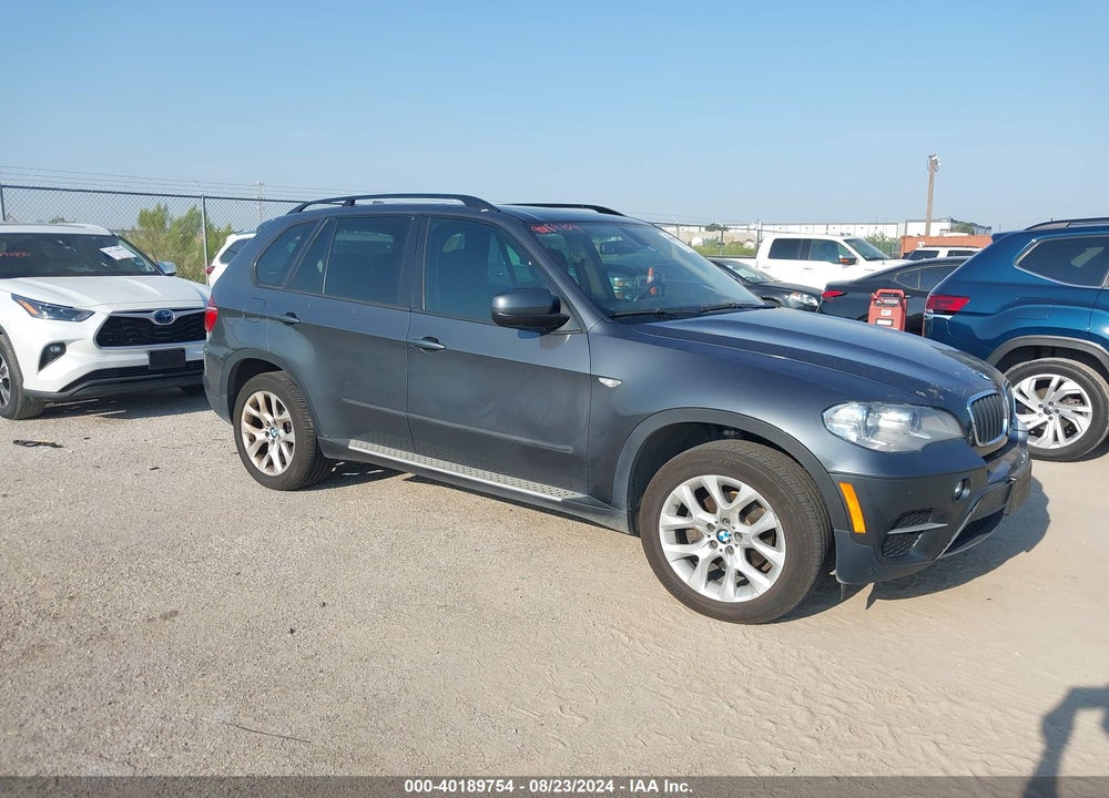 2012 BMW X5 XDRIVE35I/XDRIVE35I PREMIUM/XDRIVE35I SPORT ACTIVITY VIN: 5UXZV4C53CL751120