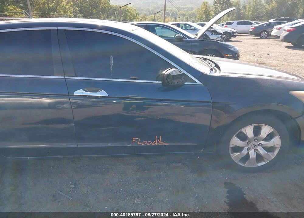 2010 HONDA ACCORD 3.5 EX-L VIN: 5KBCP3F86AB017610