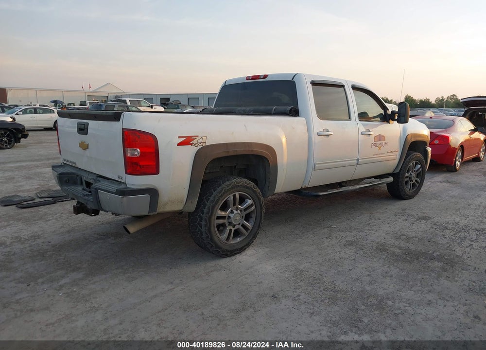 2011 CHEVROLET SILVERADO 2500HD LTZ VIN: 1GC1KYCG6BF162110
