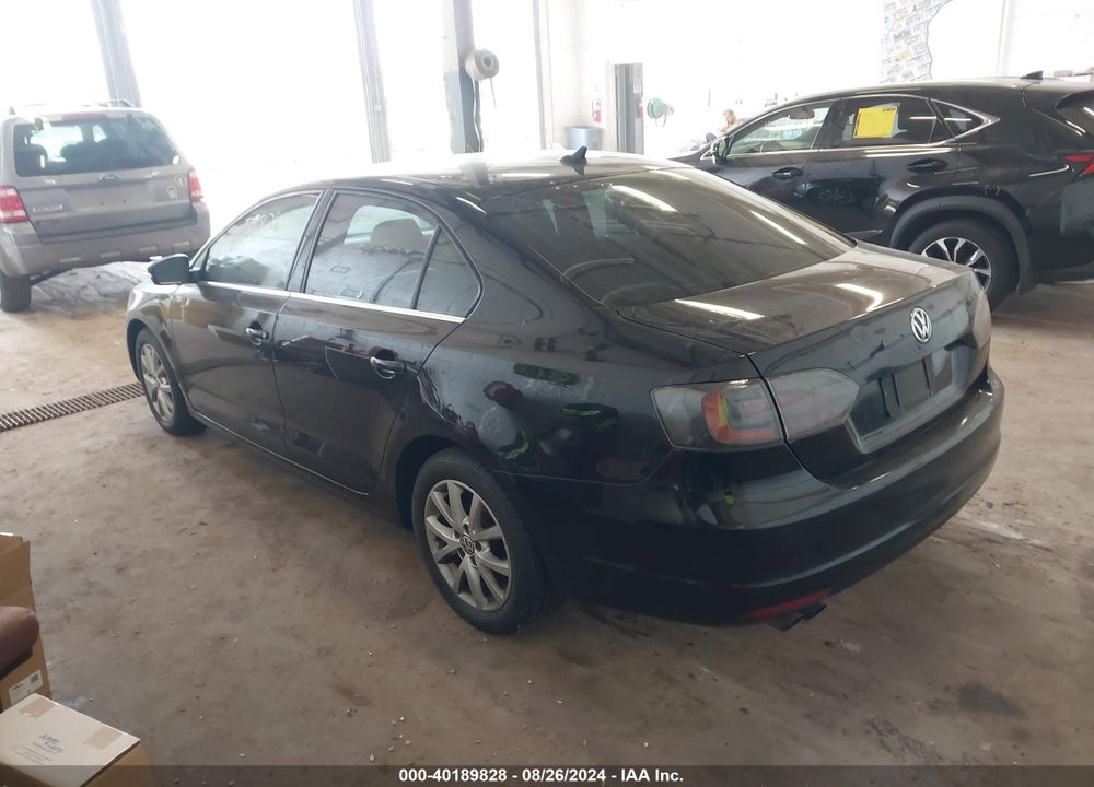 2014 VOLKSWAGEN JETTA 1.8T SE VIN: 3VWB07AJ0EM203383
