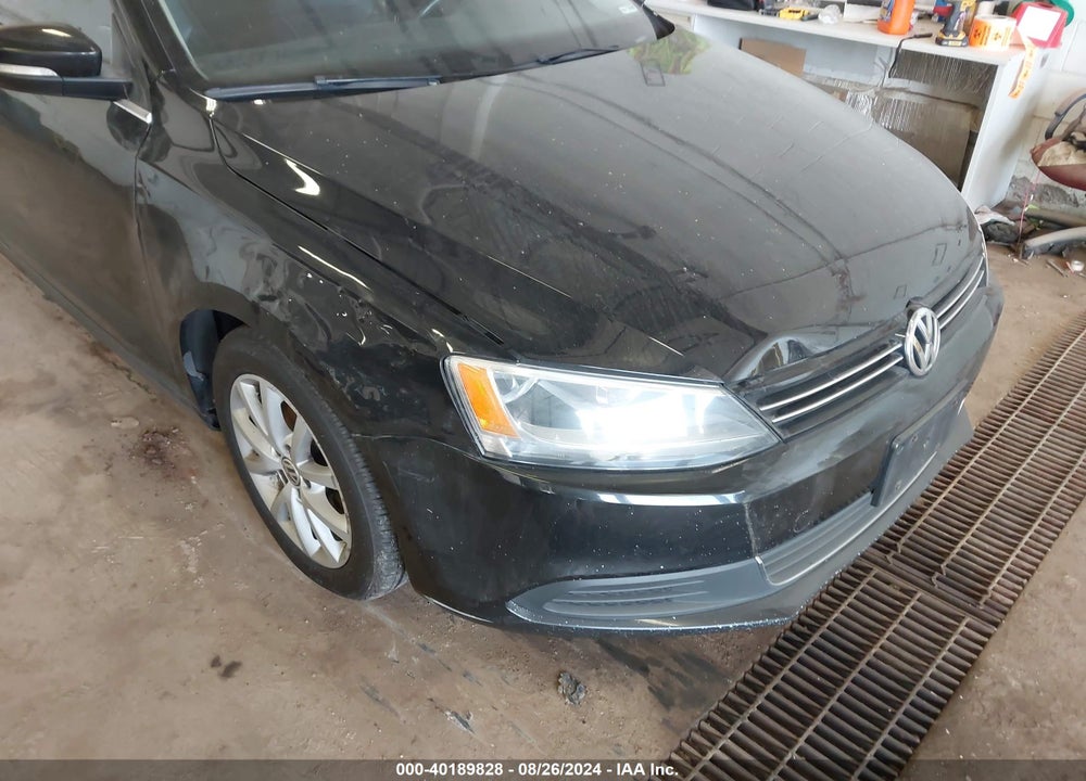 2014 VOLKSWAGEN JETTA 1.8T SE VIN: 3VWB07AJ0EM203383