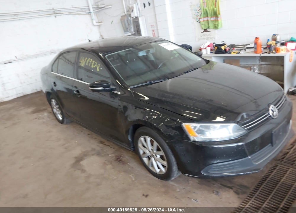 2014 VOLKSWAGEN JETTA 1.8T SE VIN: 3VWB07AJ0EM203383