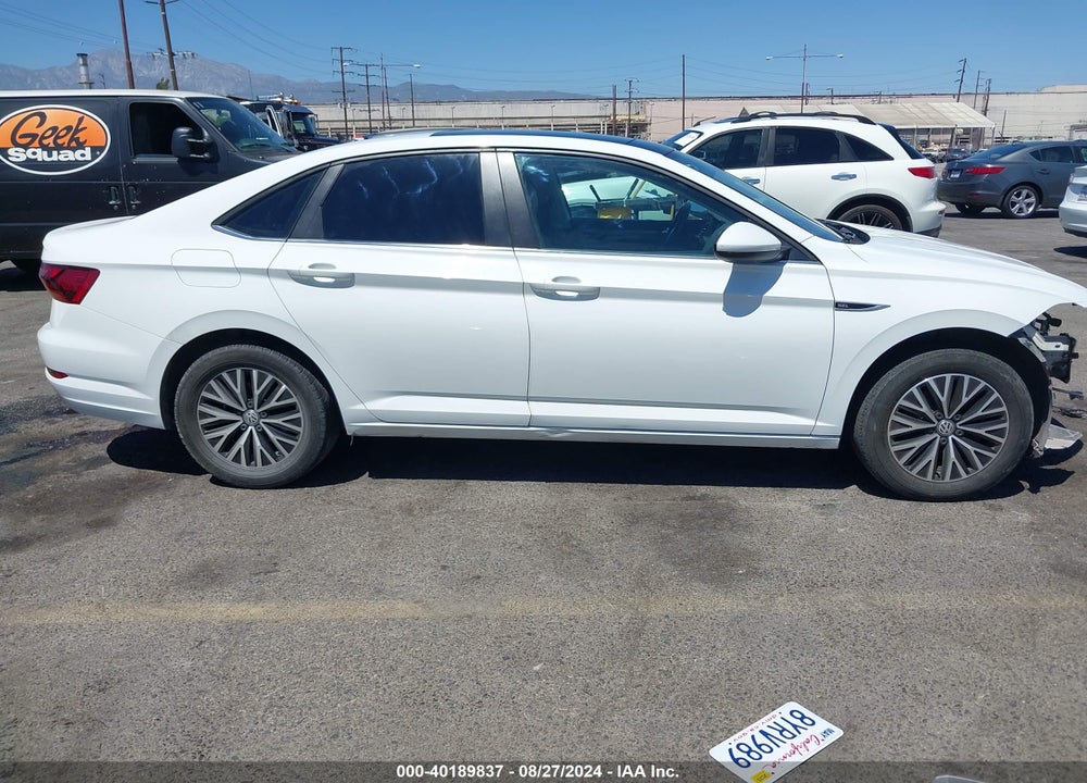 2019 VOLKSWAGEN JETTA 1.4T SEL VIN: 3VWE57BU5KM006275