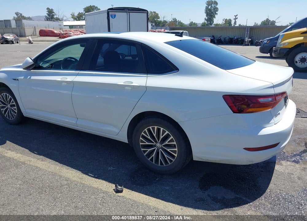 2019 VOLKSWAGEN JETTA 1.4T SEL VIN: 3VWE57BU5KM006275