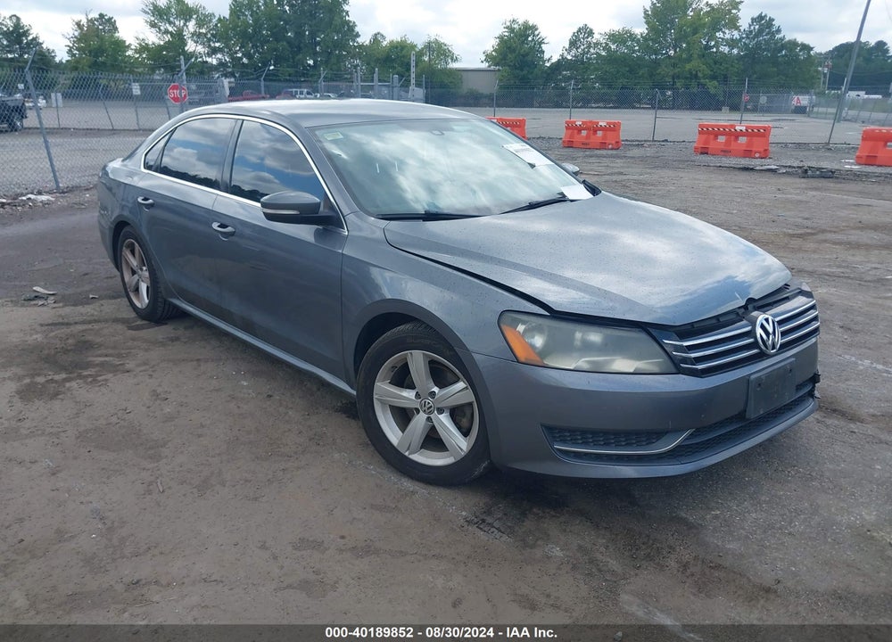 2013 VOLKSWAGEN PASSAT 2.5L SE VIN: 1VWBP7A31DC125032