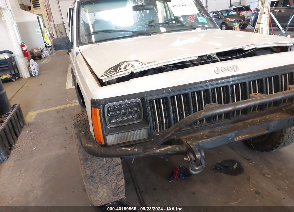 1994 JEEP CHEROKEE SPORT VIN: 1J4FJ68SXRL138358